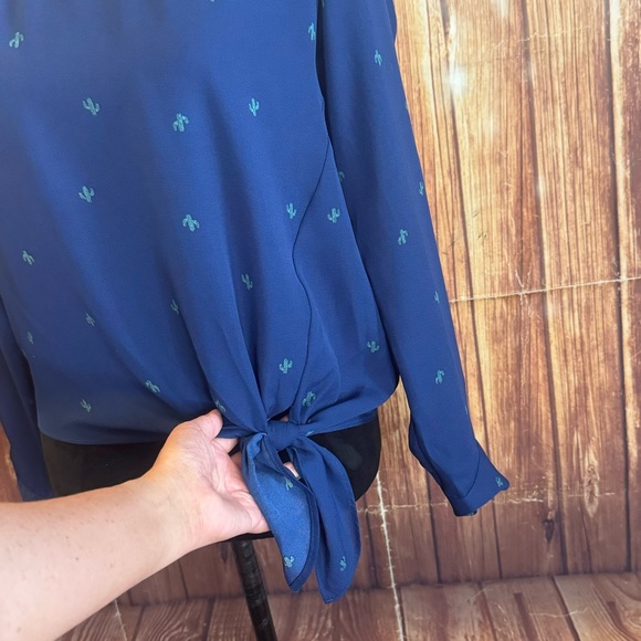 Socialite Women Long Sleeve Cactus Printed Navy Chiffon Knot Front Blouse Small - Picture 6 of 12